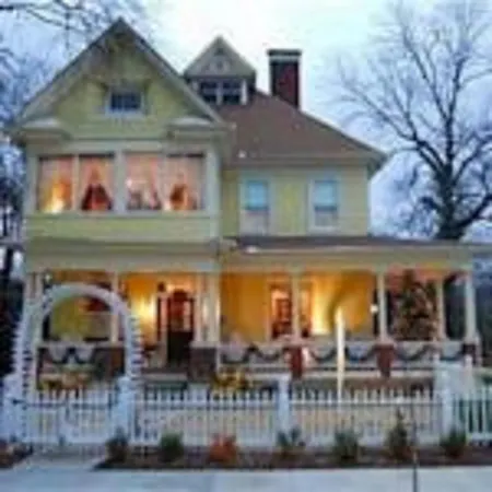 Cobb Lane Bed And Breakfast-3